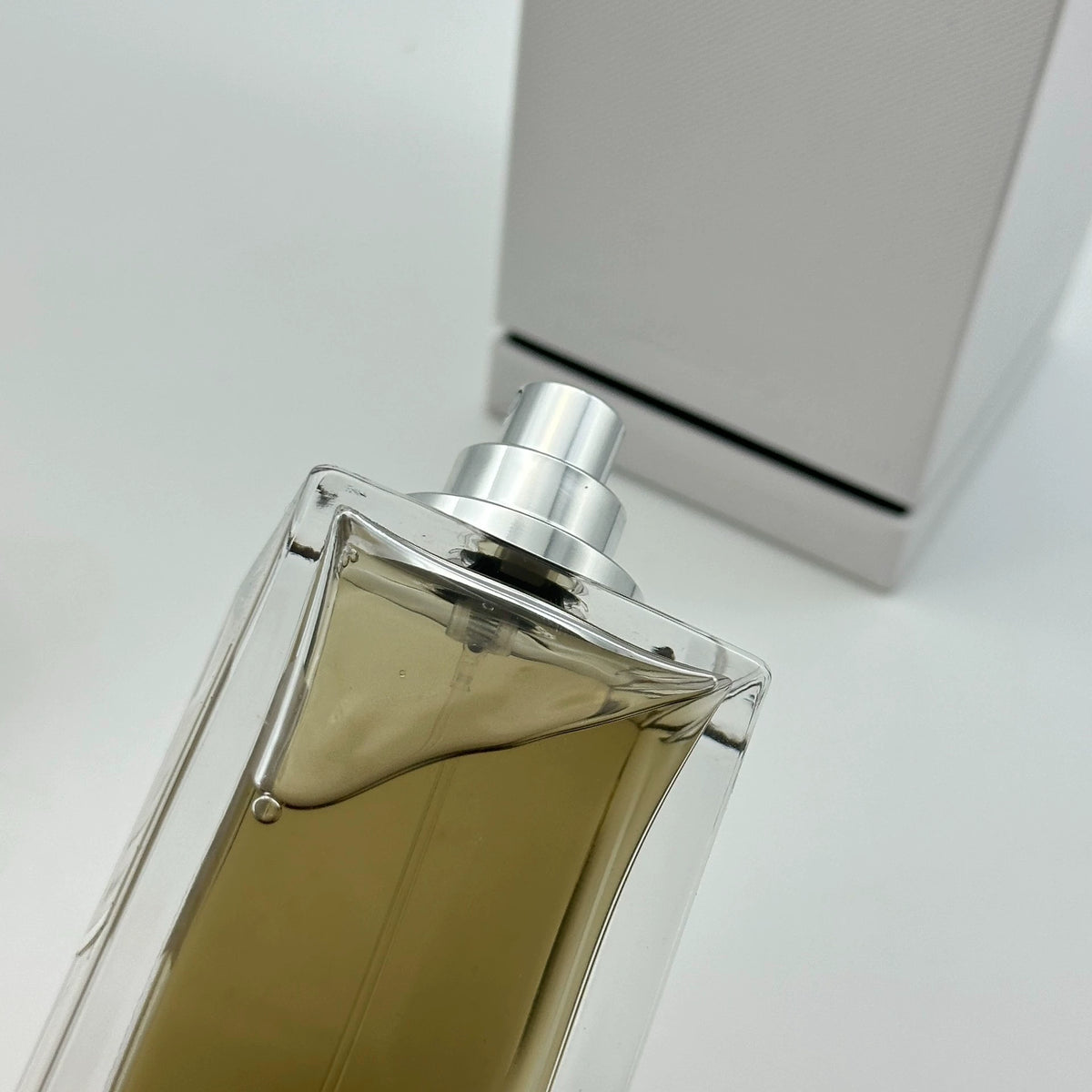 151026-152 YSL Saint Laurentian 125ml 4.2 oz