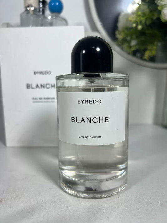 270726-13 Bai Ruide White Perfume 250ml 8.5 oz