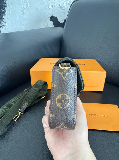 150626-bag-64 Louis Vuitton LV Multi Pochette handbag