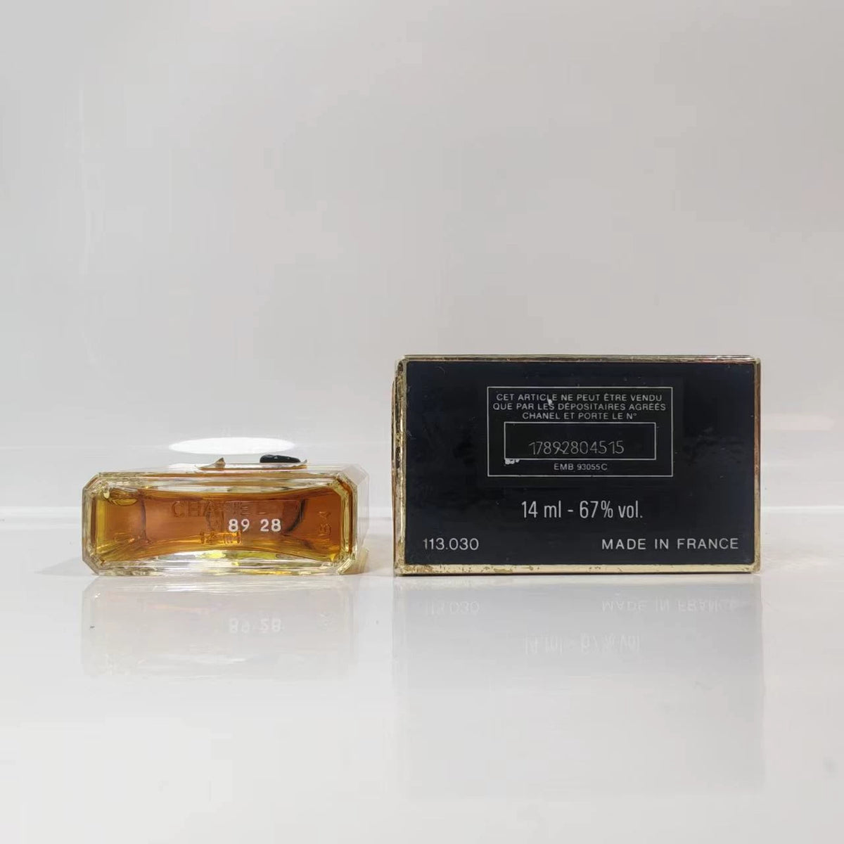 020926-501 Chanel coco women