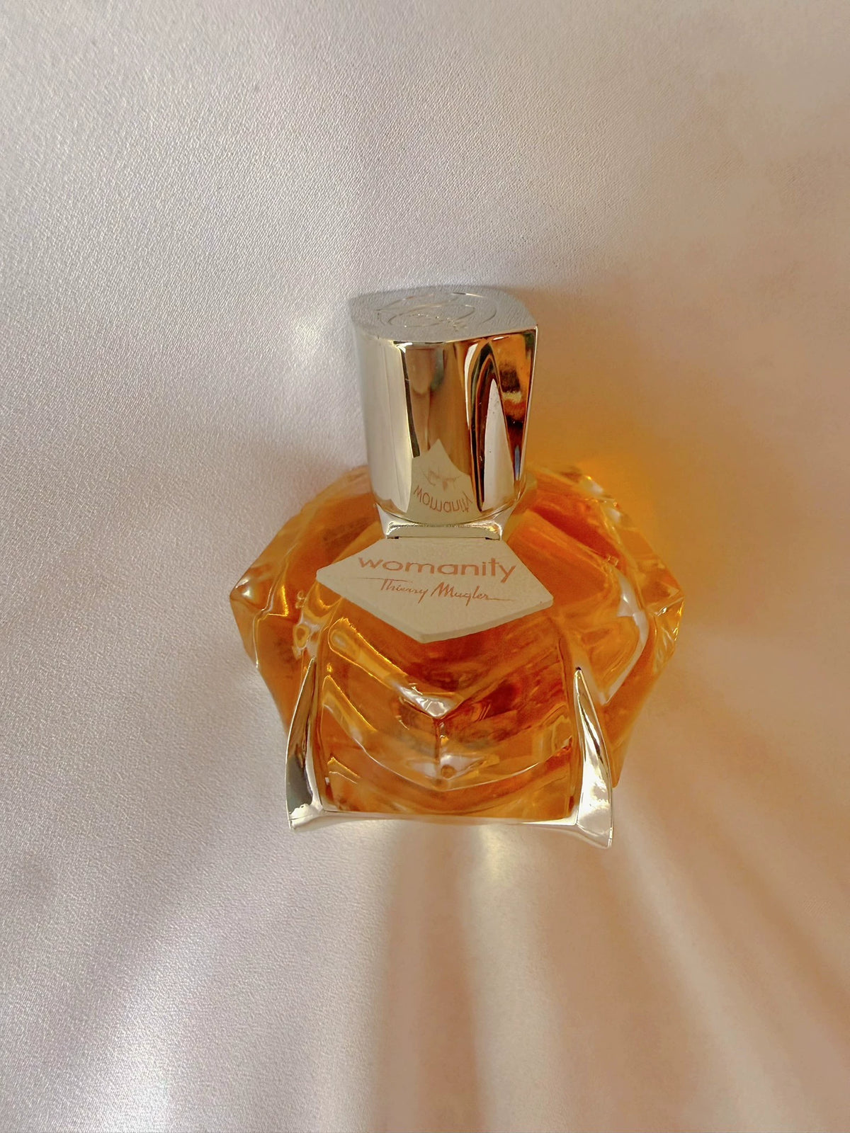 081026-20 Mugler Womanity Les Parfums Parfum
