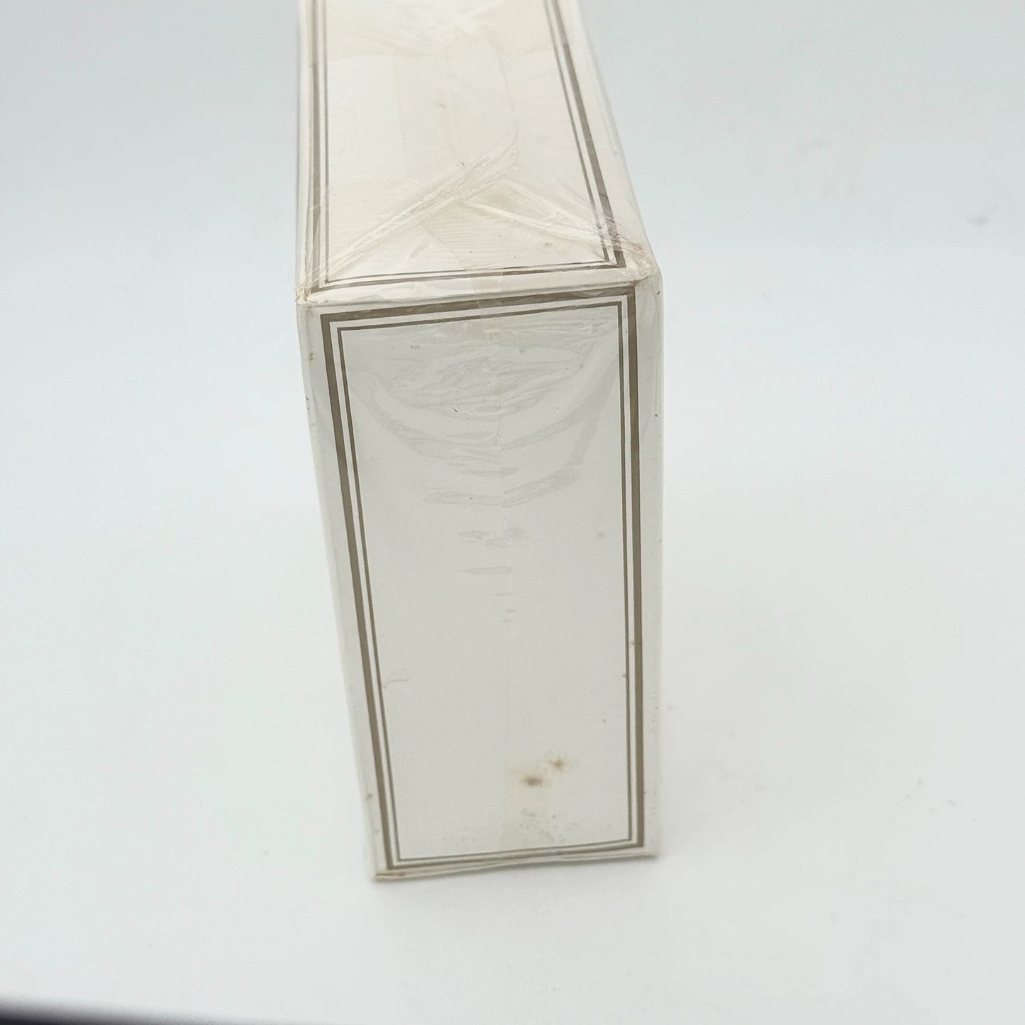 030826-87 Jean Patou Essence 30ml 1 oz