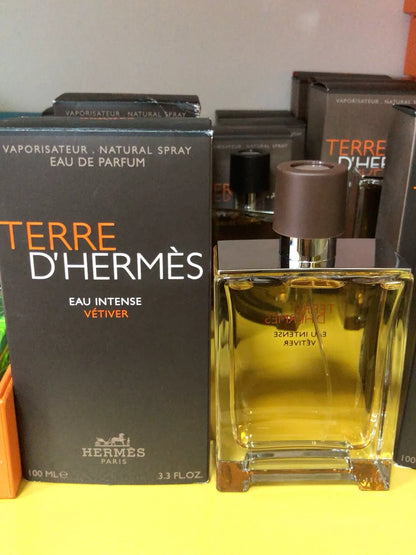 150726-242 Hermès Earth Fragrant Vetiver Parfum 100ml 3.4 oz