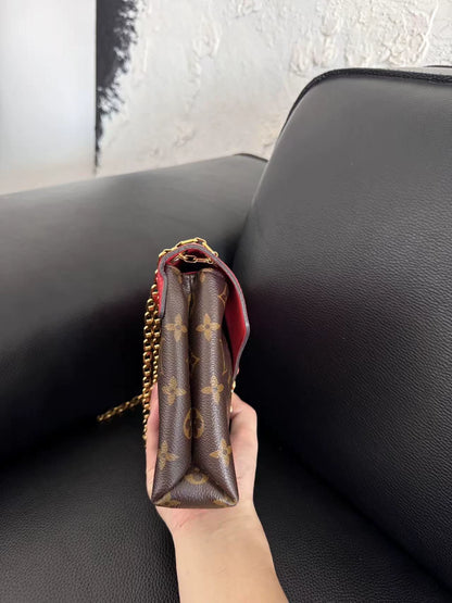 150626-bag-8 Louis Vuitton Lv bag Pallas handbag