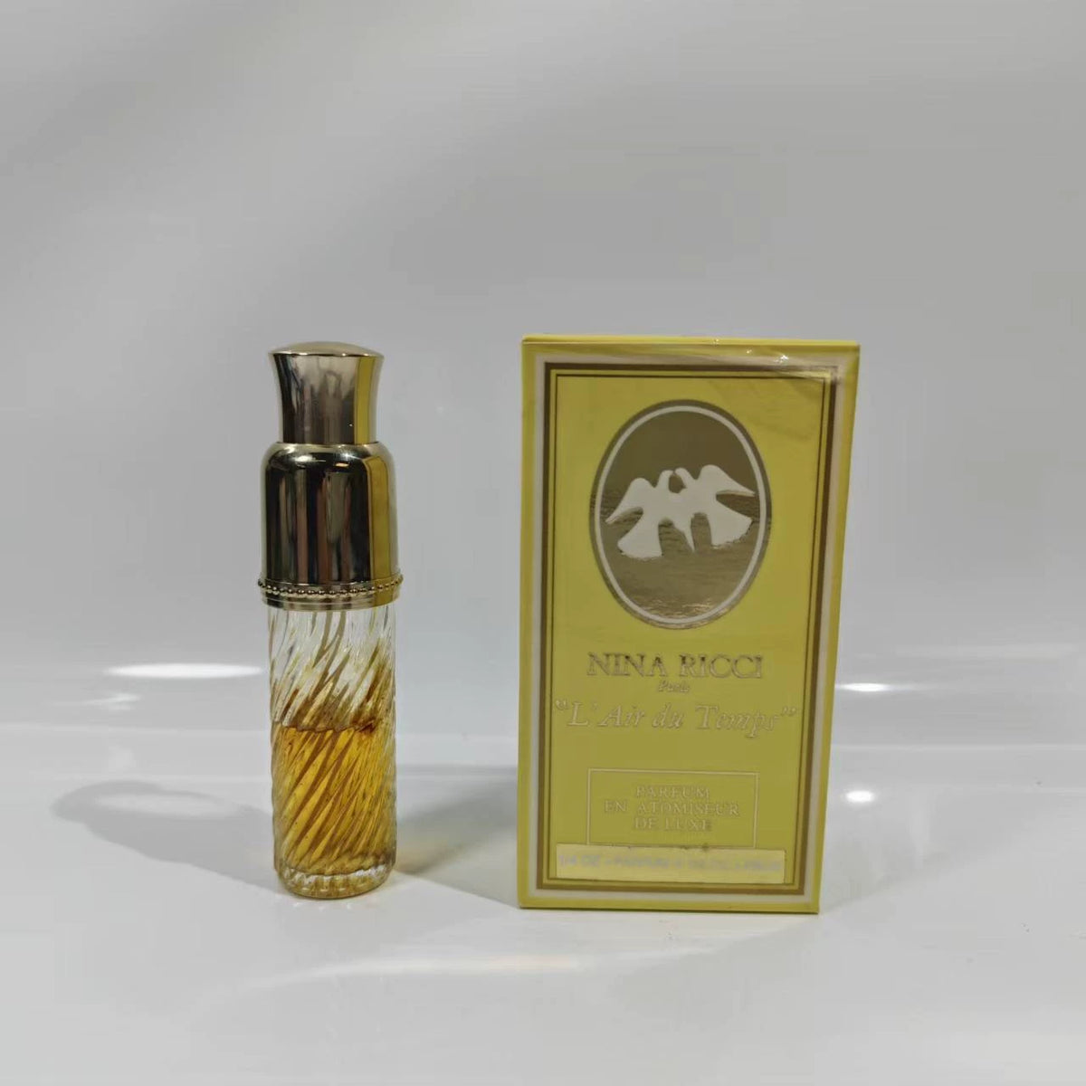 020926-321 Nina Ricci Air du Temps
