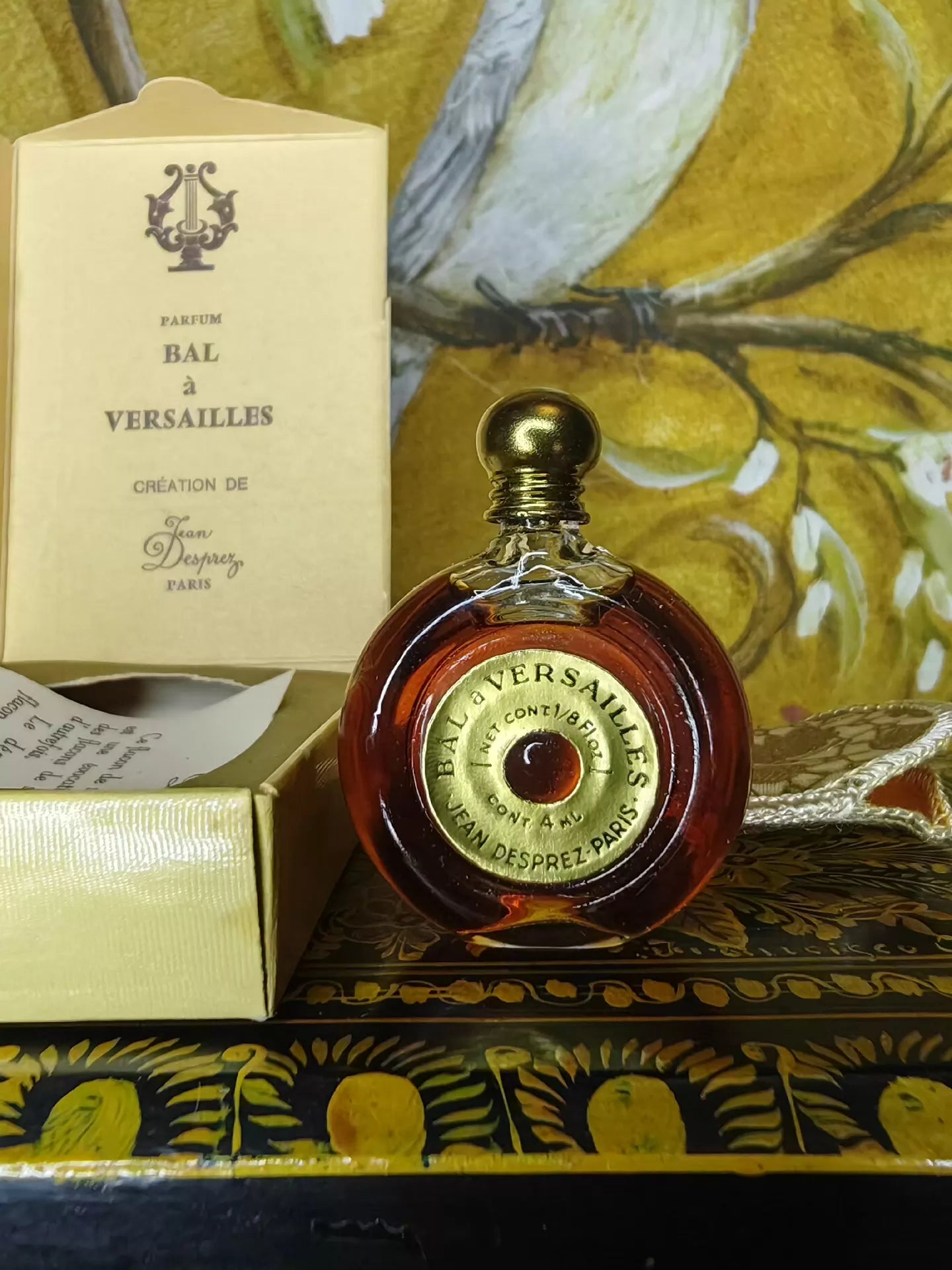 210426-151 Versailles Ball Flavor Ox Eye Old Edition 4ml 0.1 oz