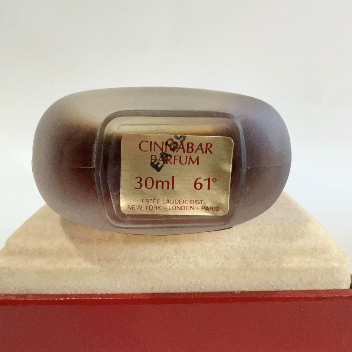 130926-101 Estee Lauder Cinnabar Fragrance 30ml 1 oz