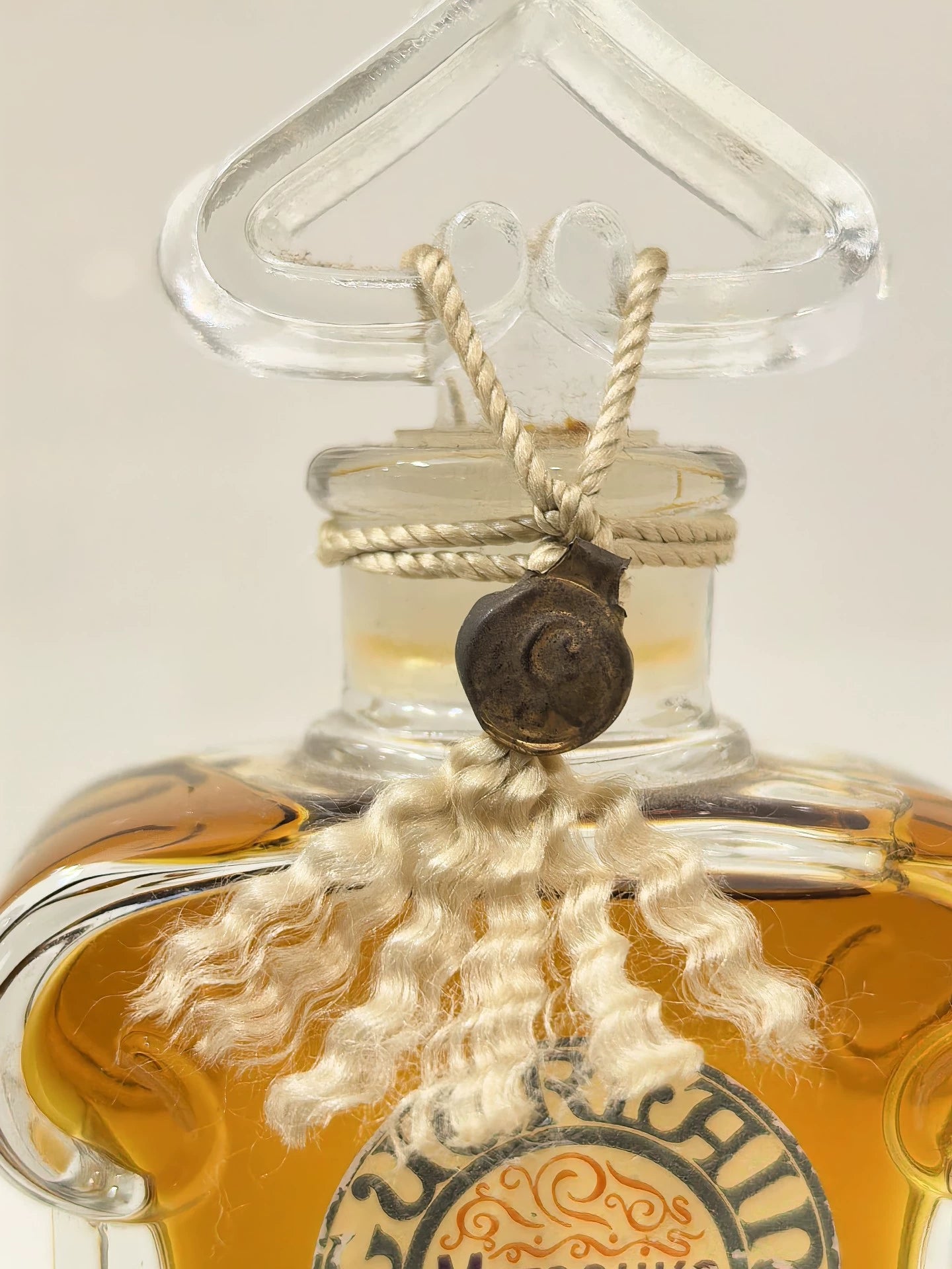 010426-36 Guerlain Madame Butterfly Parfum 30ml 1 oz 1.0oz