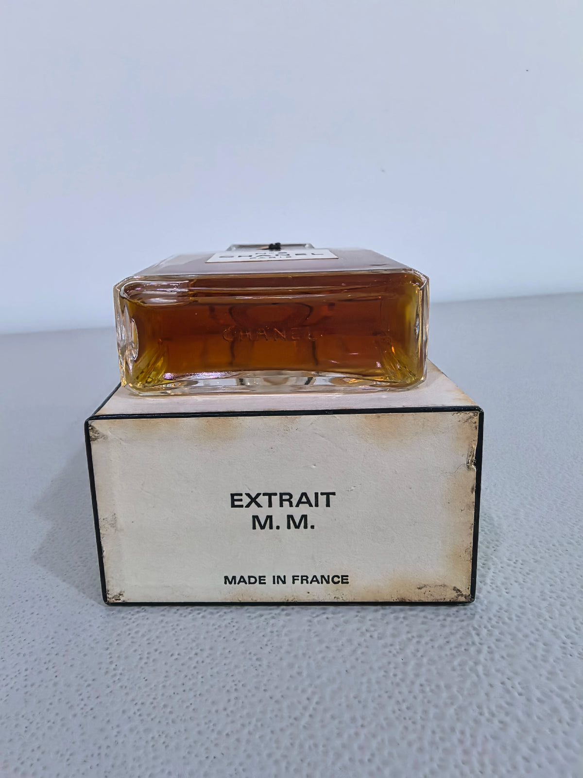 041026-71 Chanel bottle excluding neck Parfum 56ml 1.9 oz