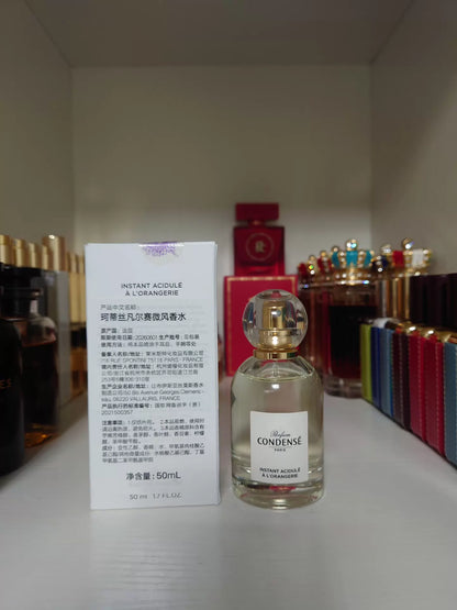 110826-87 Cordis Kiss of Perfume