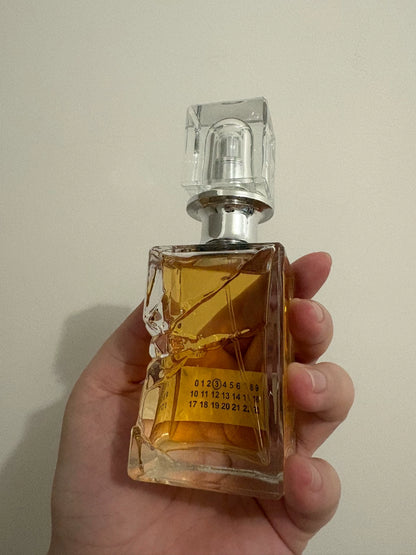210926-50 Maison Margiela cb.3 75ml 2.5 oz