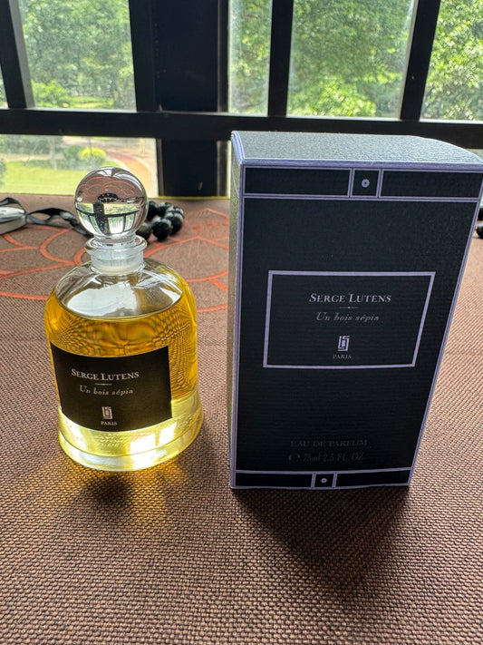 311225-50 Serge Lutens Eau de Parfum EDP 75ml 2.5oz