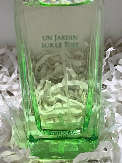 250526-1  Hermes Un jardin Sur le toit EDT 100ml 3.4 oz