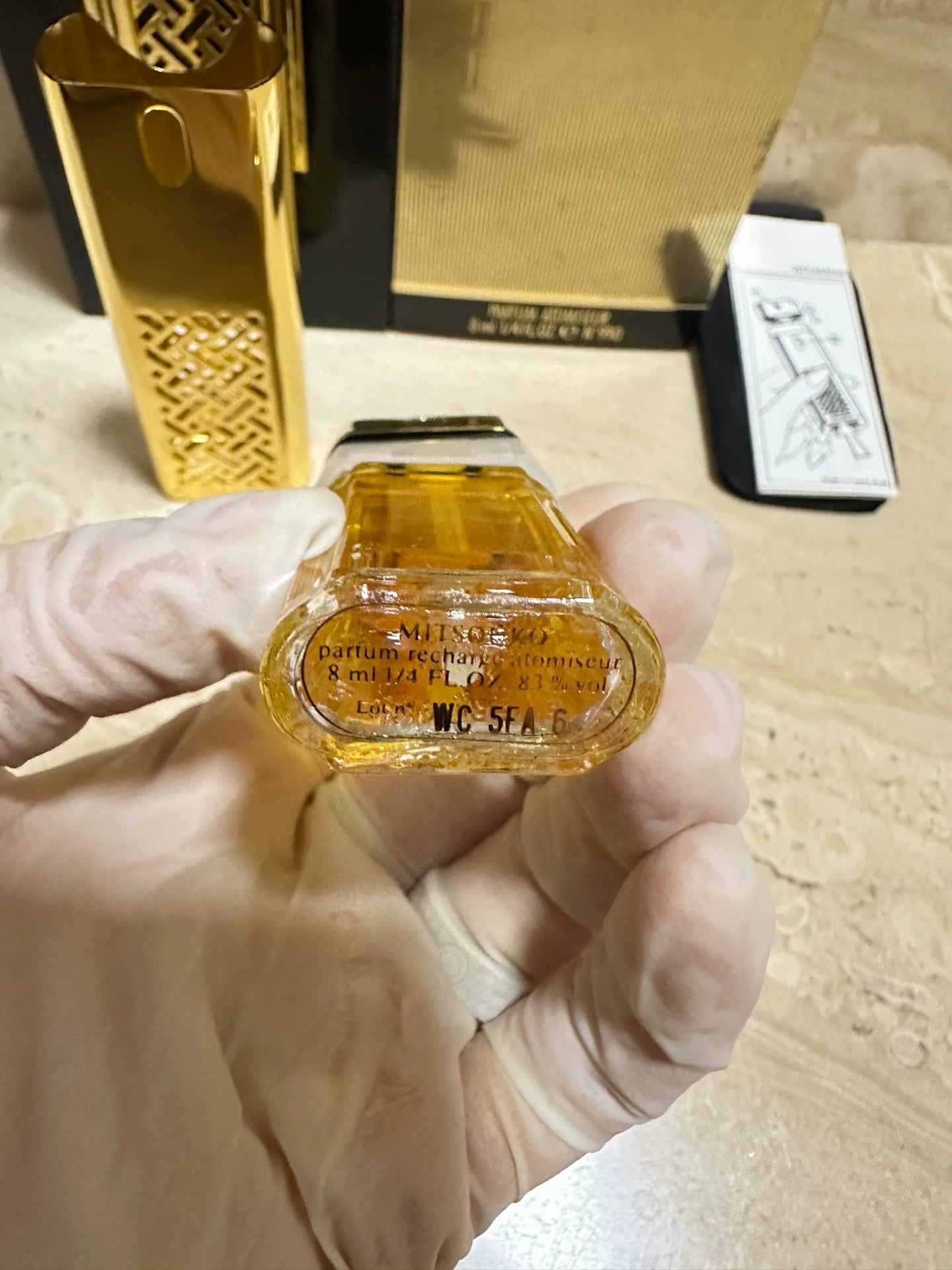 270526-113 Guerlain Madame Butterfly hollow 8ml 0.3 oz
