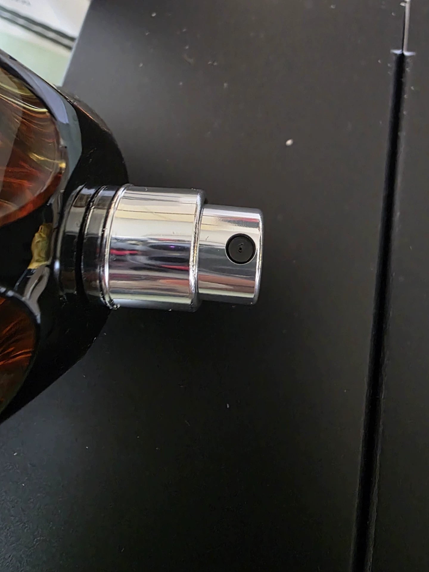 200926-21 Kilian some like hot EDP 75ml 2.5 oz