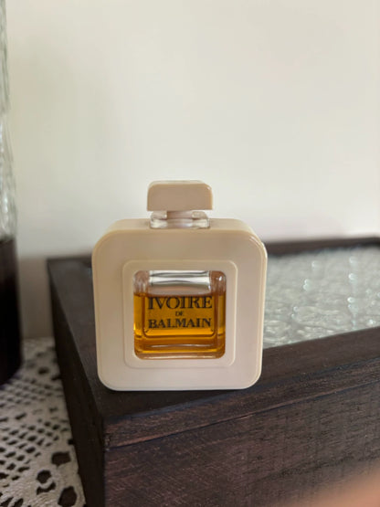 210426-150 Discontinued Balmain 7.5ml 0.25 oz
