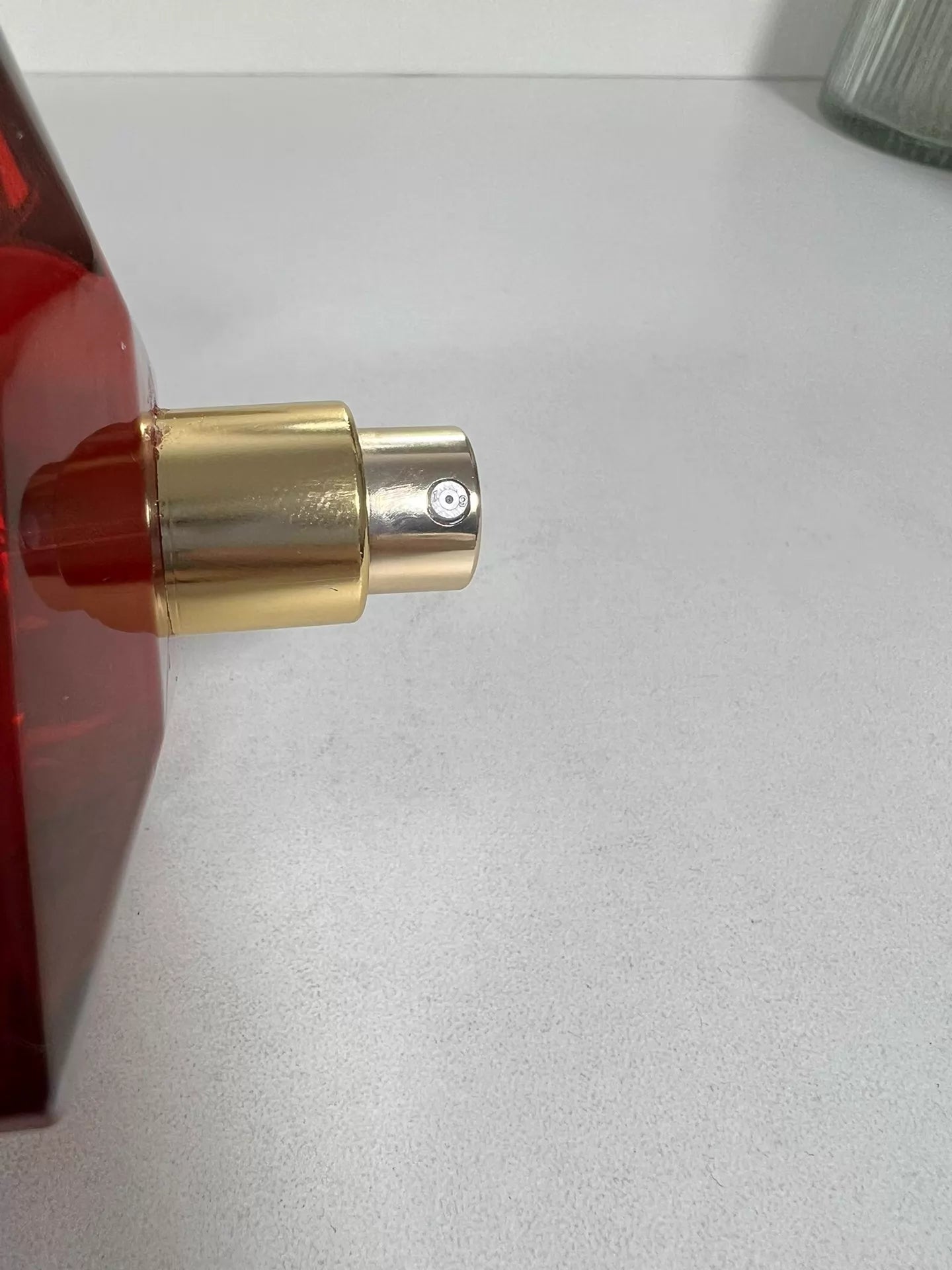 270726-46 Fanshi Kexiang MFK Perfume 200ml 6.8 oz