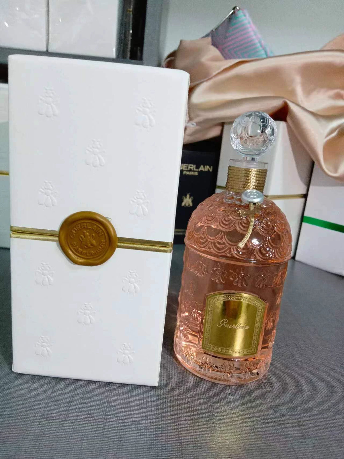 211026-66 Guerlain Collection Bee Bottle Parfum 125ml 4.2 oz