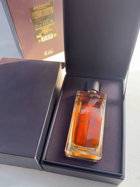 160826-scarf-52 Guerlain white leather beluga 75ml 2.5 oz