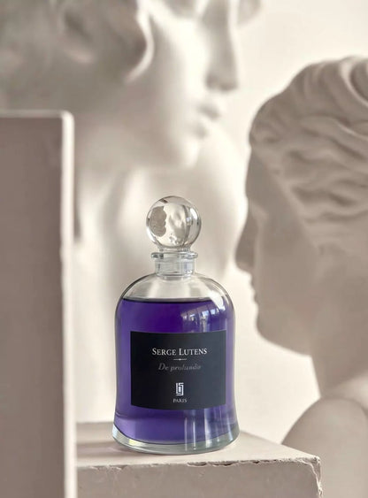 051026-lutens-35 Serge Lutens SURGE LUTENS Perfume