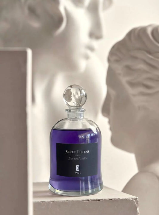 051026-lutens-35 Serge Lutens SURGE LUTENS Perfume