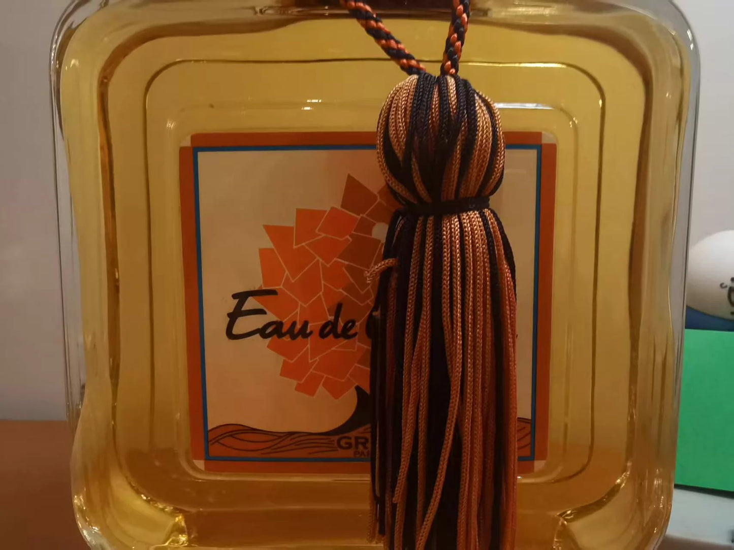 260326-52 Extra large bottle Cologne 750ml