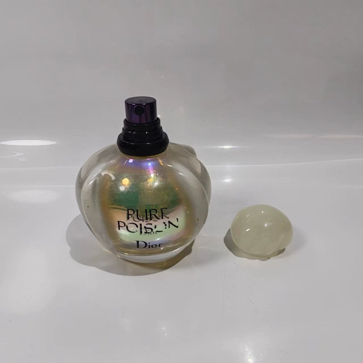 020926-140 Dior white poison
