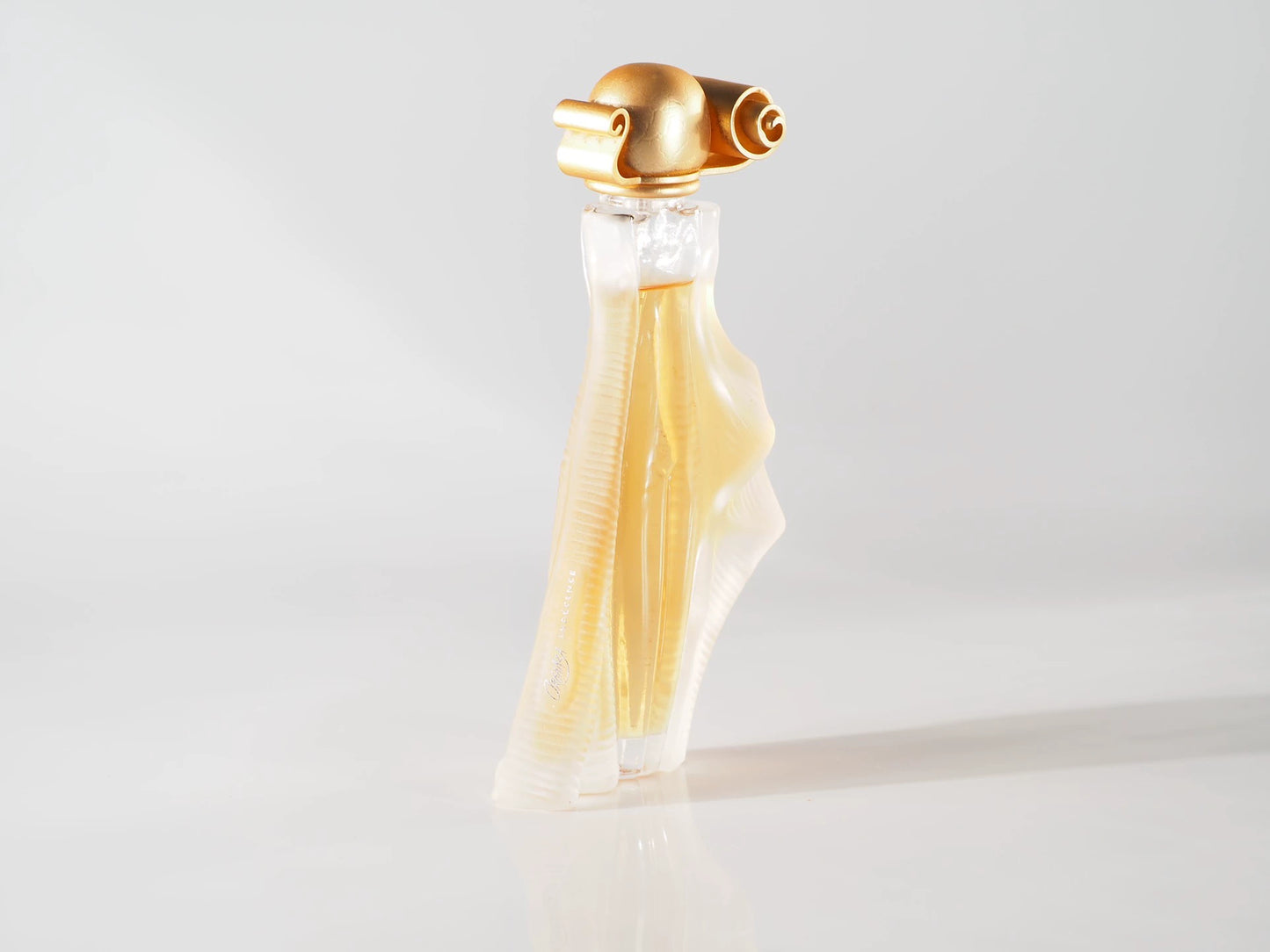 040826-159 Givenchy Goddess II Golden 30ml 1 oz