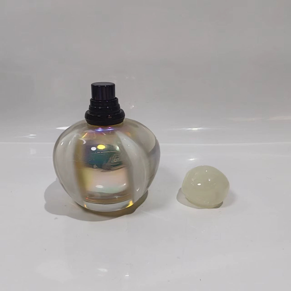 020926-350 Dior white poison