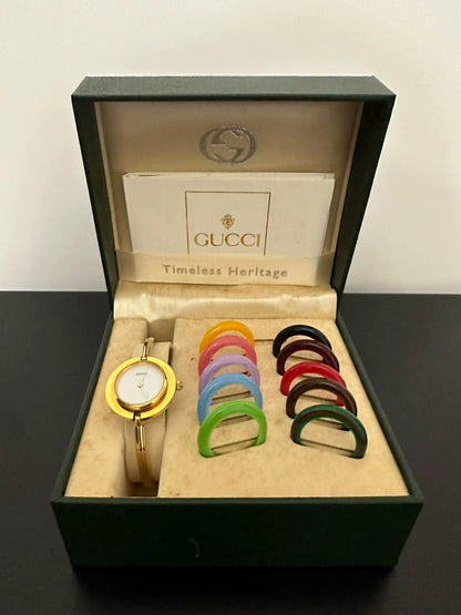 100926-98 Gucci vintage watch