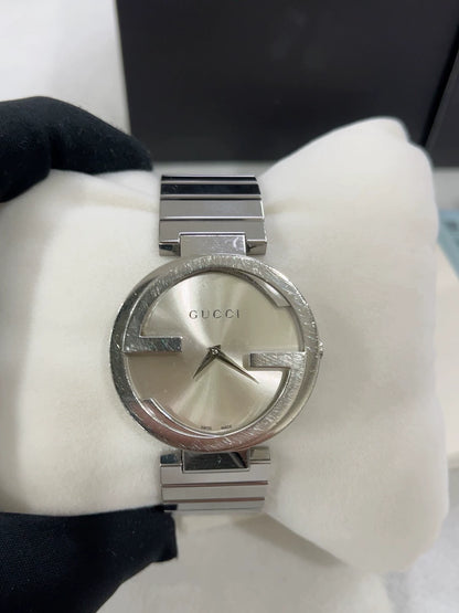 291024-87 Gucci series silver dial watches unisex