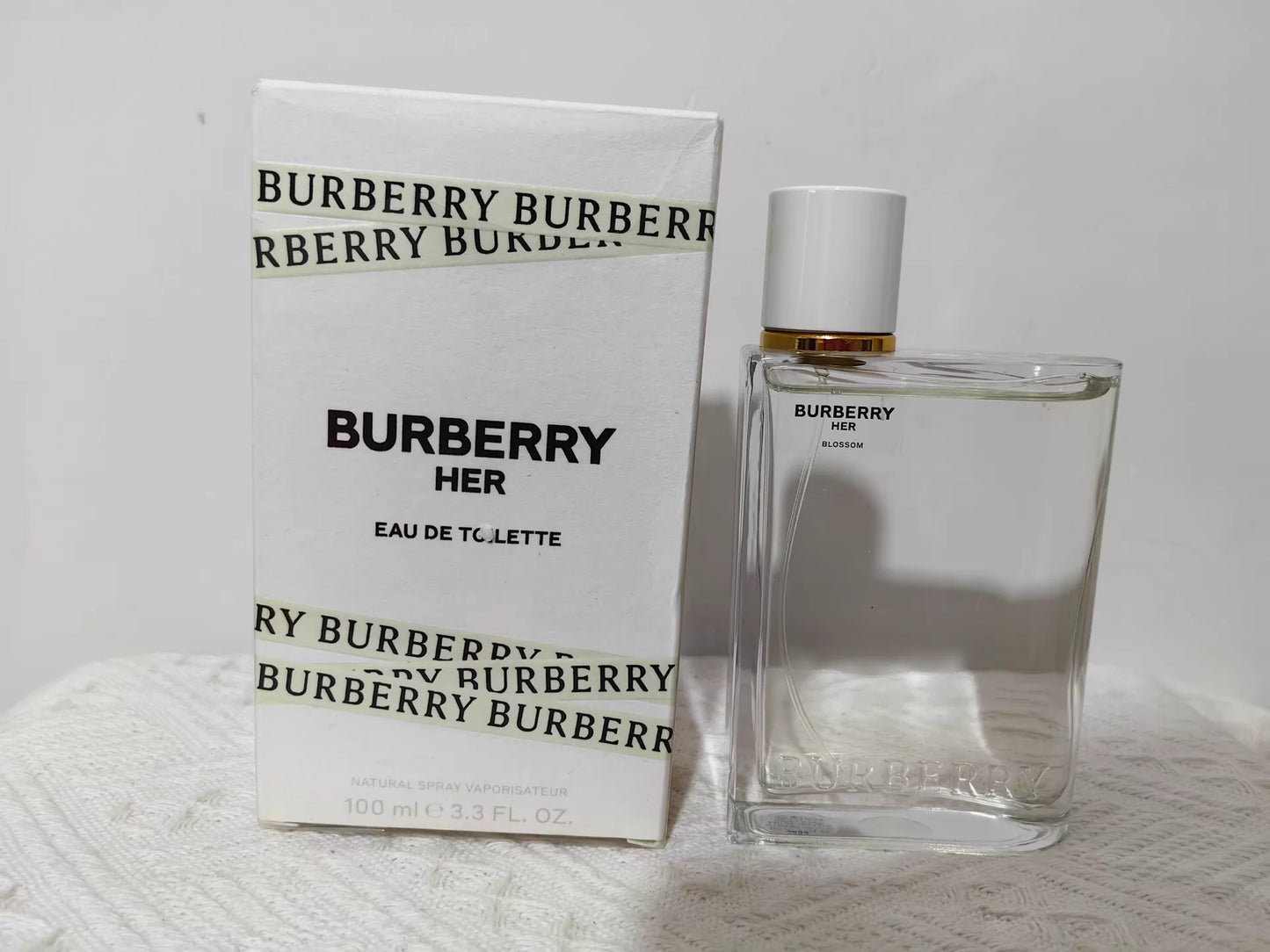 190326-73 Burberry green gummy 100ml  3.4oz