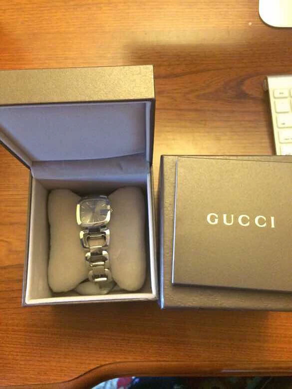 020426-watch-88 Gucci bought watch in