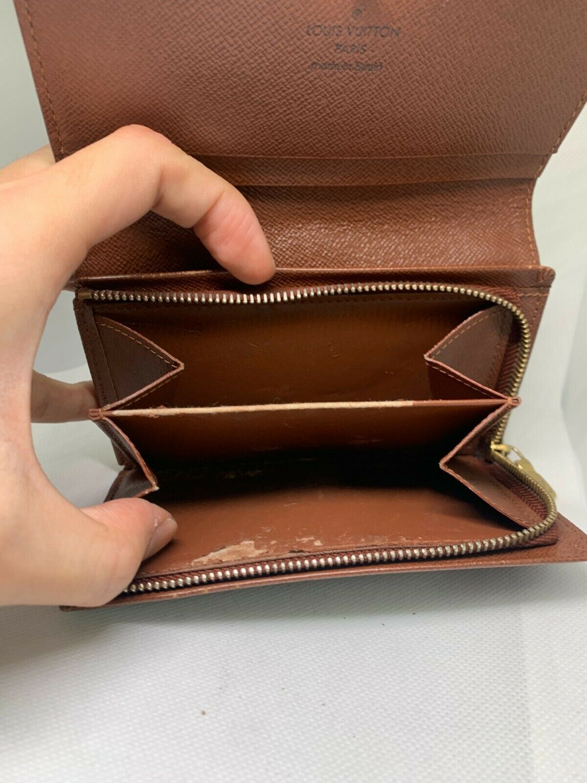 authentic YSL Yves Saint Laurent coins bag card long wallet  C15