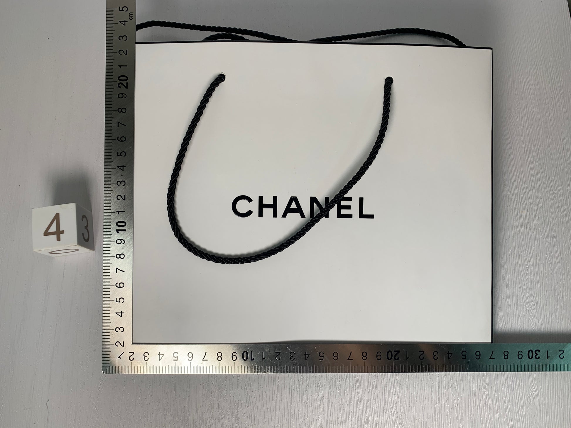 Luxury Brand Shopping Gift Paper Bag Set Louis Vuitton Chanel Dior etc.  14132