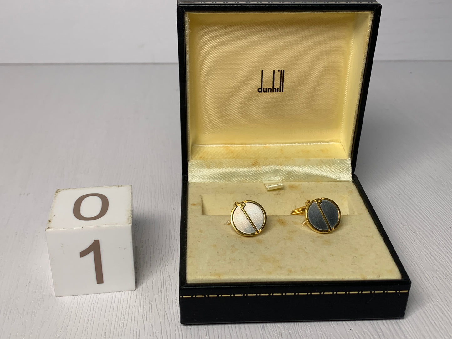 Vintage Tie clip dunhill  cufflinks with box  - 3MAR