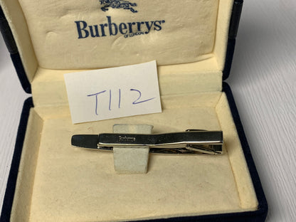 Vintage Gold tone Tie clip Burberrys  Givenchy cufflinks with box  - 3MAR