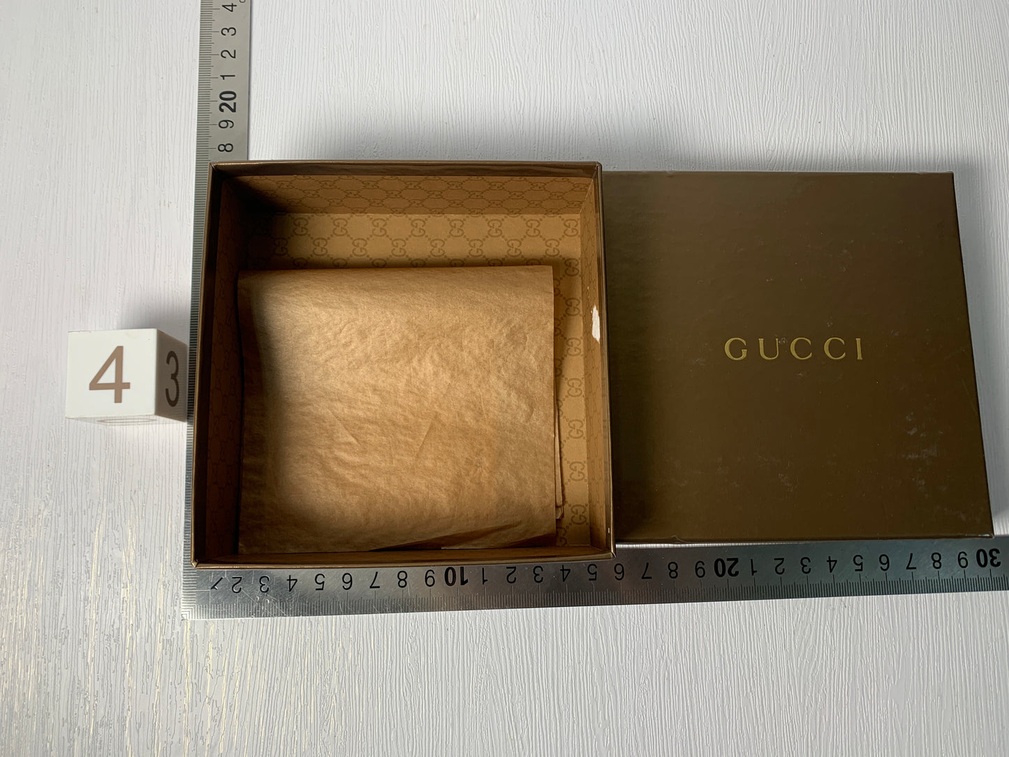Auth Gucci Box gift for watch wallet jewllery necklace bracelet  - 30JAN1