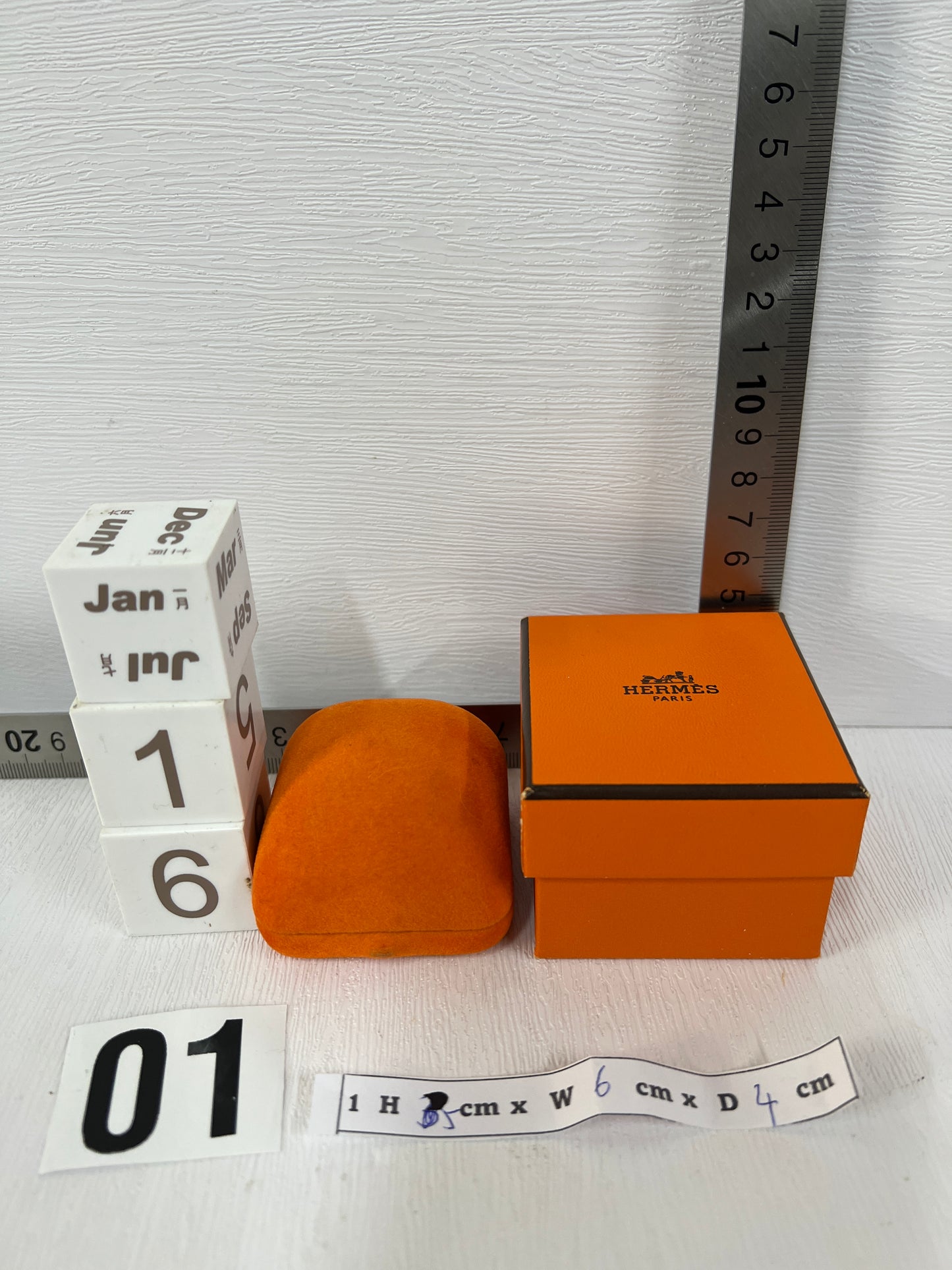 Hermes Orange Box, storage Jewellery Gift Box Ideas wallet necklace bracelet - 16 Jan 2023