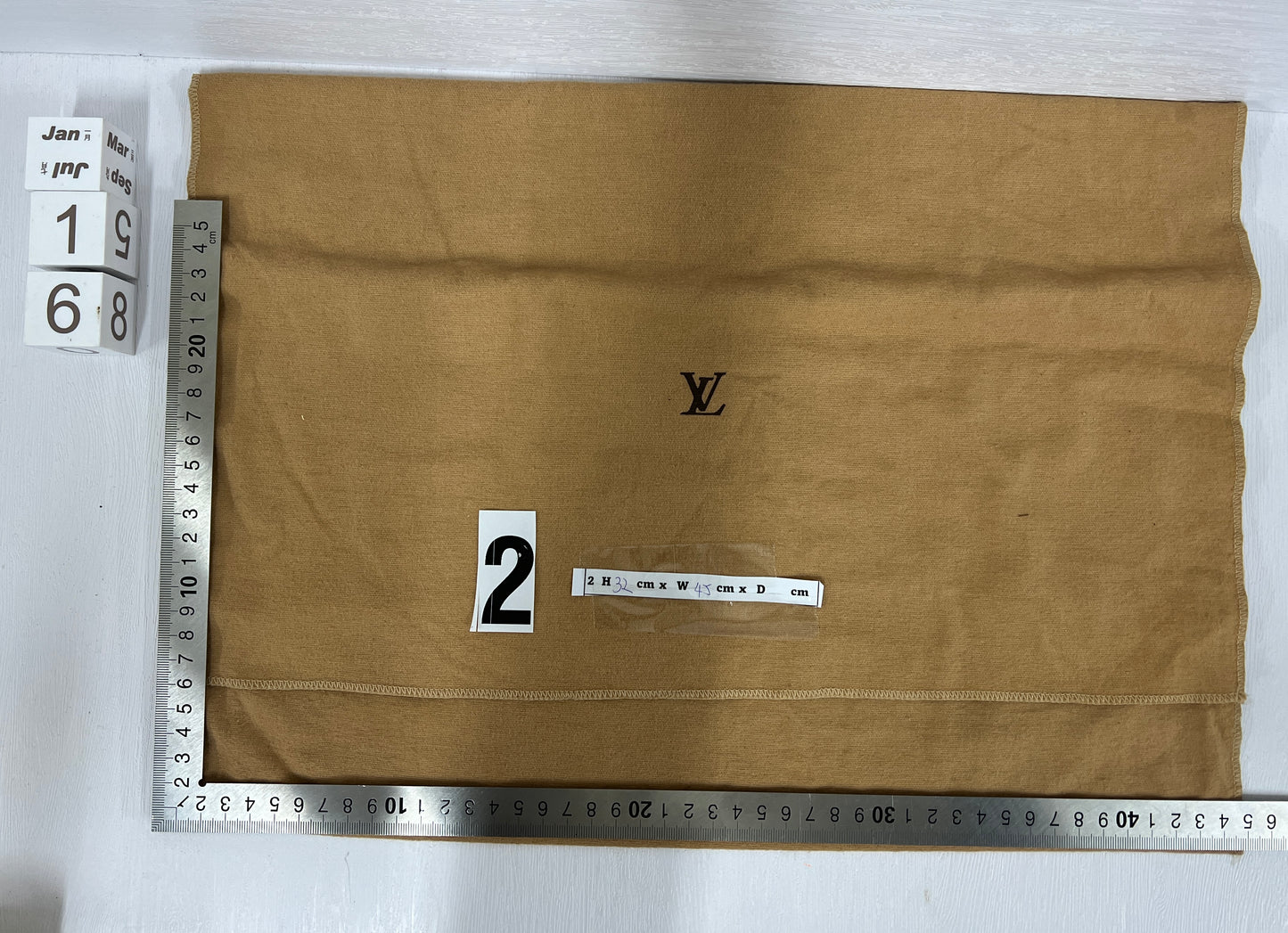 Louis Vuitton LV 防塵袋珠寶錢包袋手錶手提包 - 29JAN