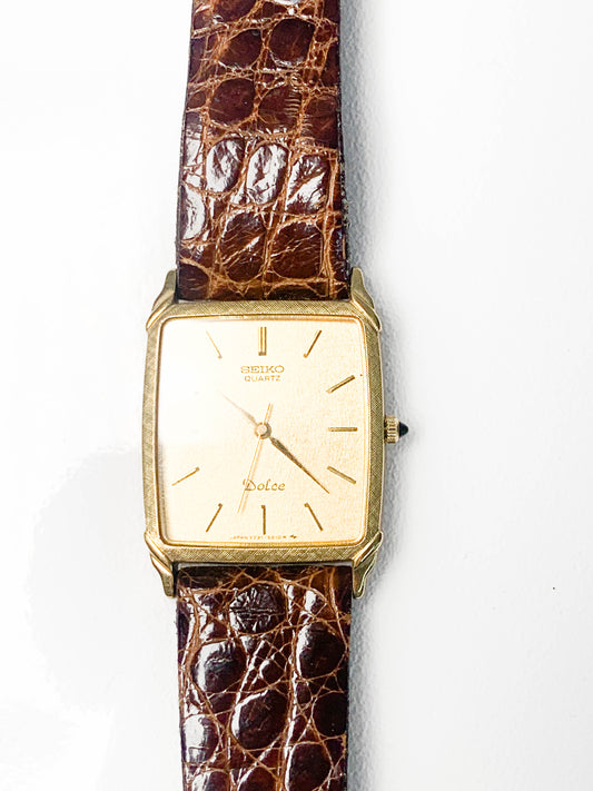Rare Women  SEIKO leather  watch  - 050324