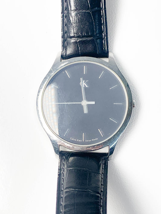 Rare Men  Calvin Klein leather  watch  - 050324