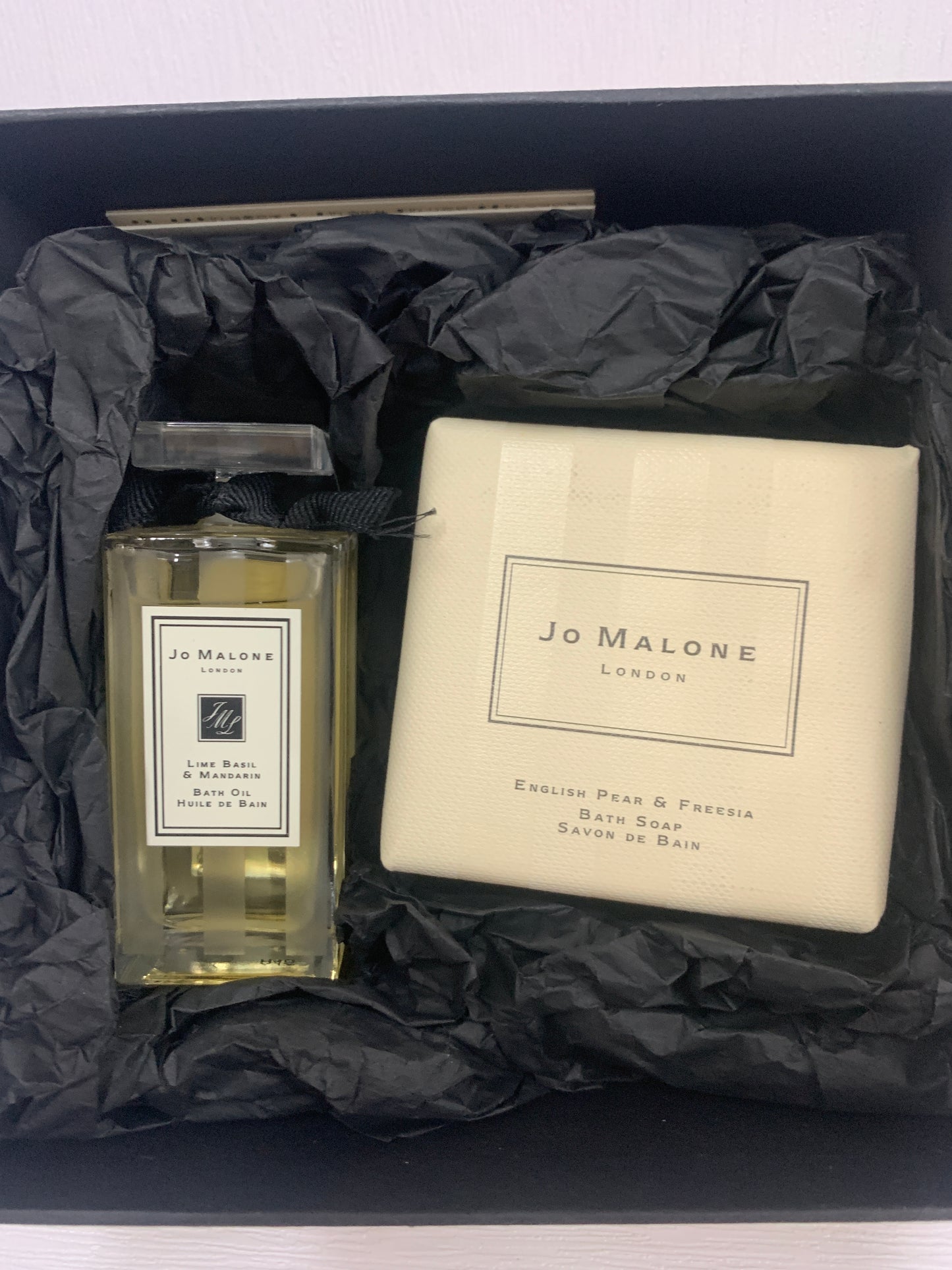 JO Malone London Bath Soap Savon de Bain Lime Basil 30ml 1 - OCT21