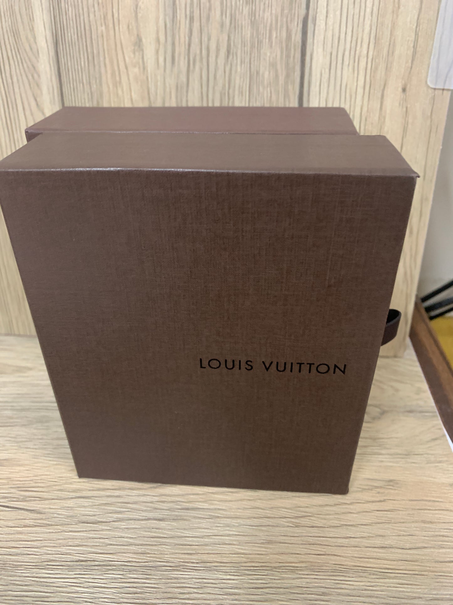 Louis Vuitton gift box LOT of 5 with Gift Bag - Pristine condition