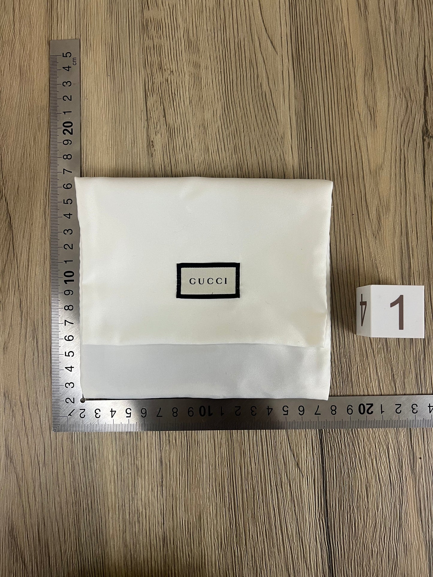 GUCCI Dust Bag Cloth Bag for wallet jewllery 9 Styles 17Sep22