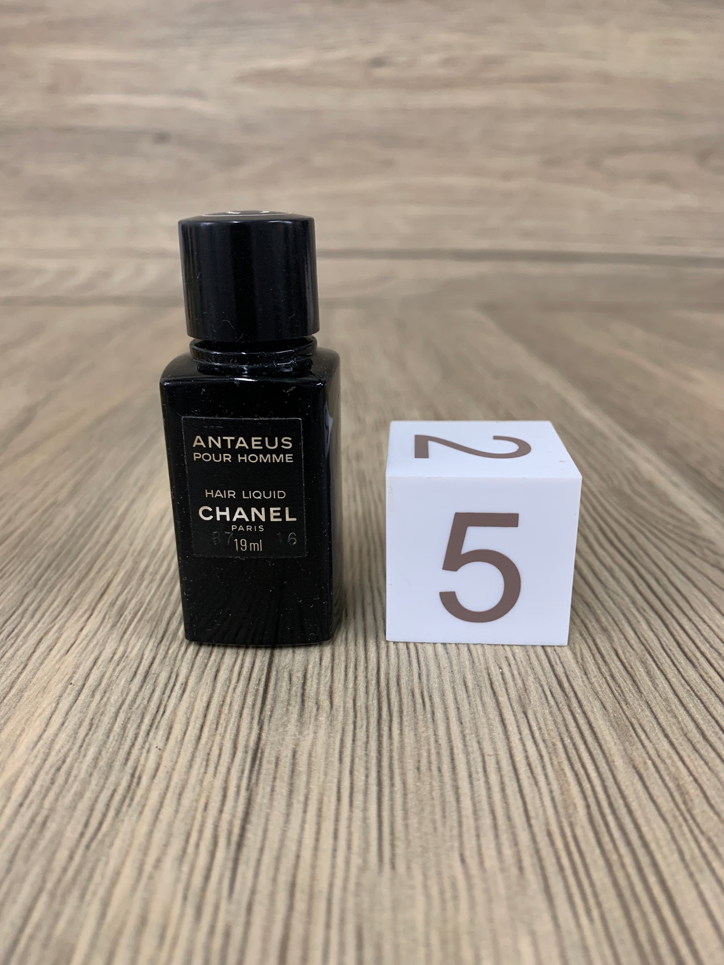 Authentic Chanel No. 5 Coco Eau de Toilette EDT 4ml, 19ml