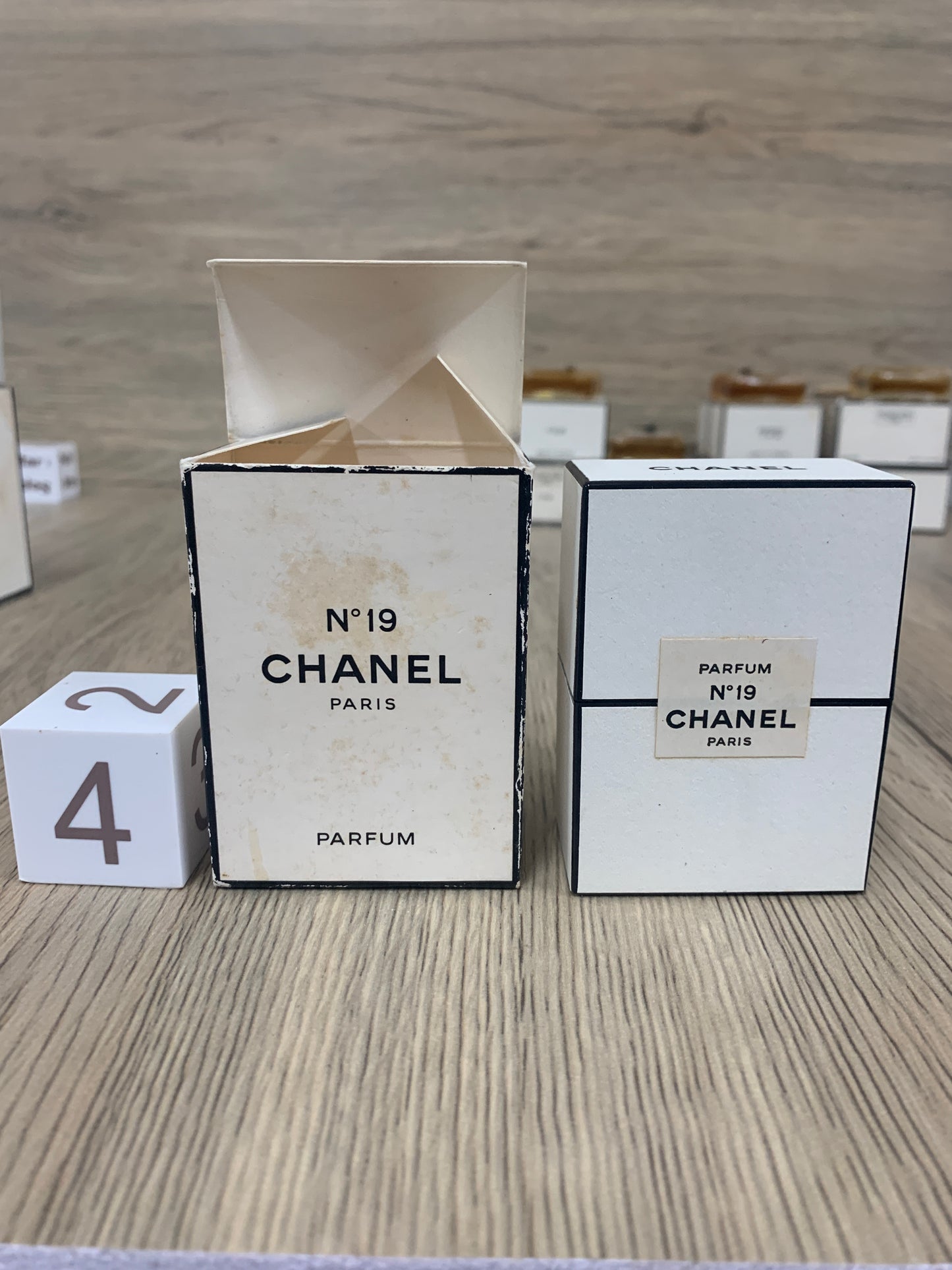Authentic discontinued Chanel 14ml No. 19 parfum perfume 70's to 90's years  - 2