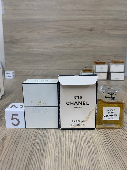 正品停產 Chanel 14ml No. 19 parfum 香水 70 年代至 90 年代 - 25Mar22