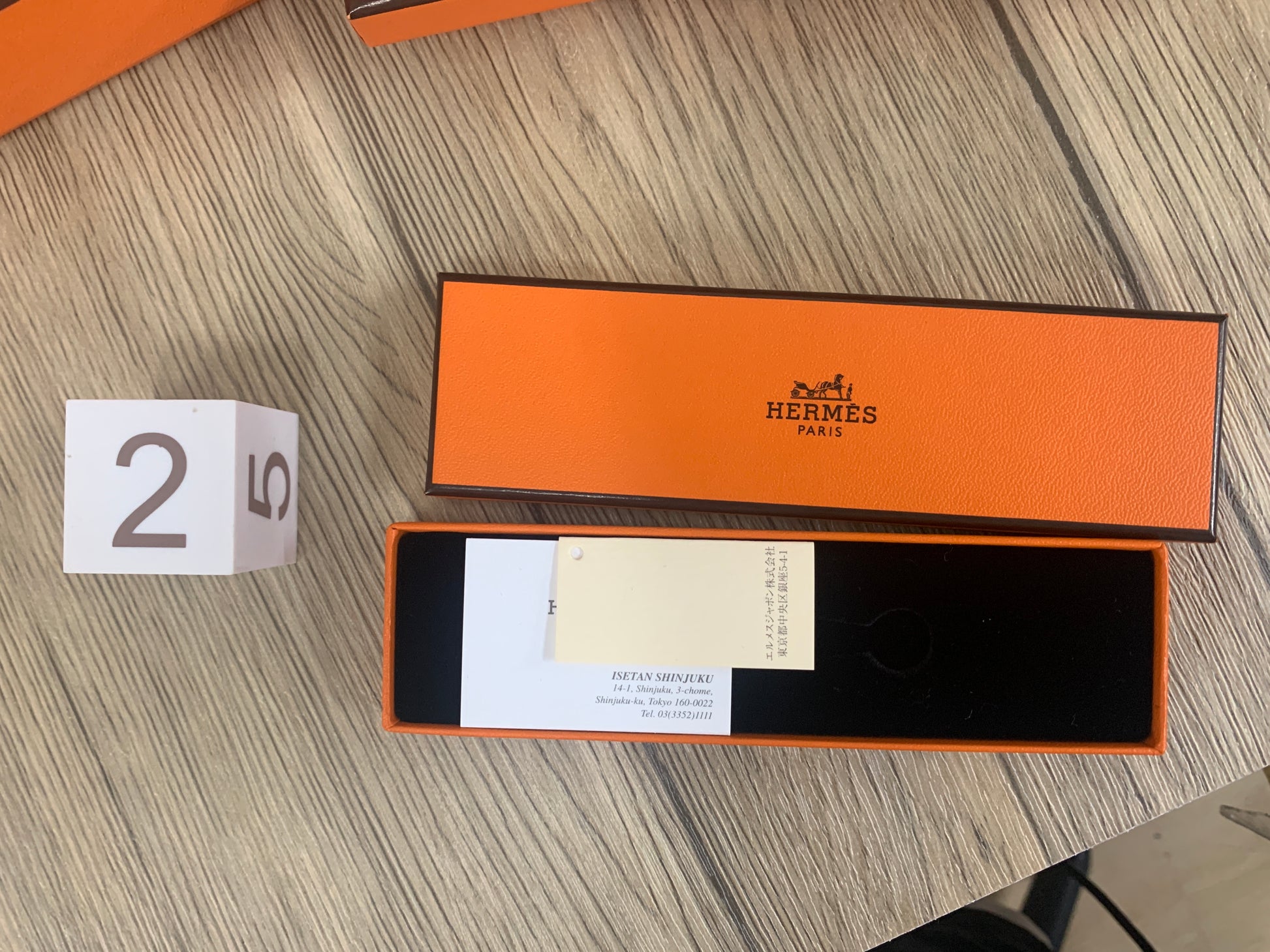 Authentic) Hermes Gift Box and Shopping Bag (Empty