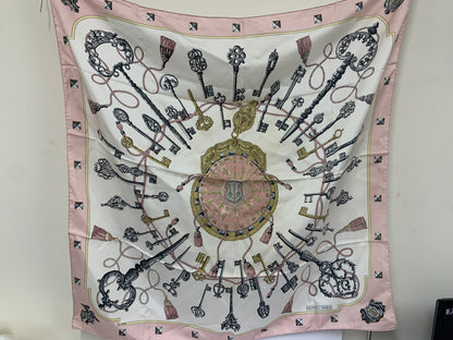 Pink Key silk Hermes scarf 90 x 90 cm - 27OCT22